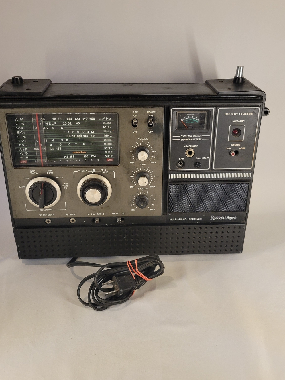 Vintage Readers Digest RD-127 Multi-Band Shortwave AM FM Radio As-Is Repair